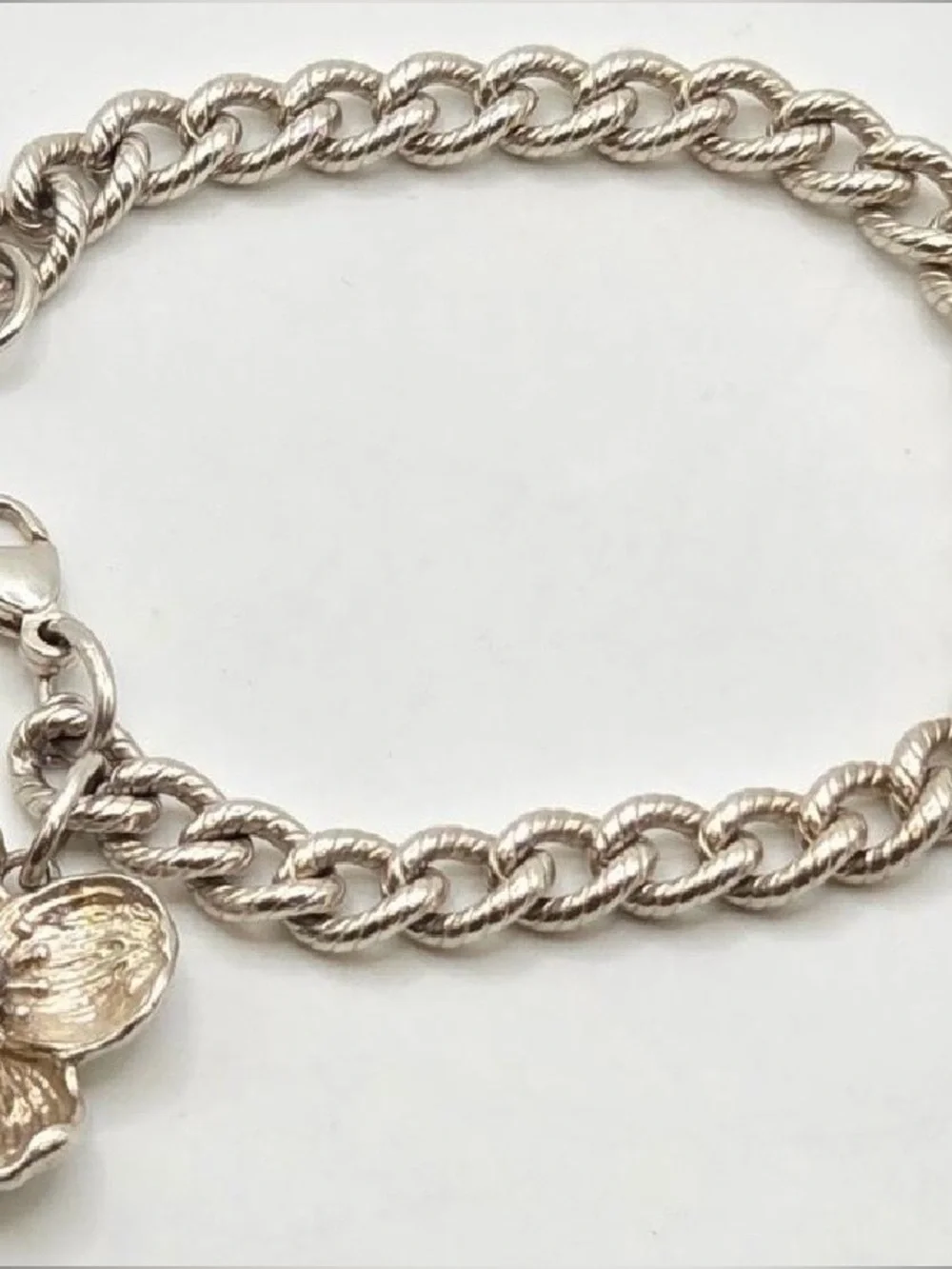 Tiffany & Co. listing description